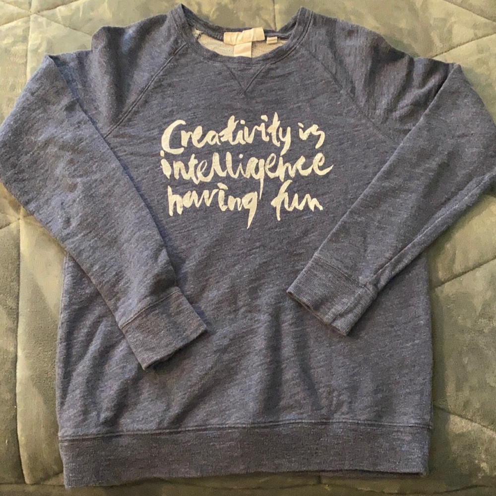 Sweatshirt